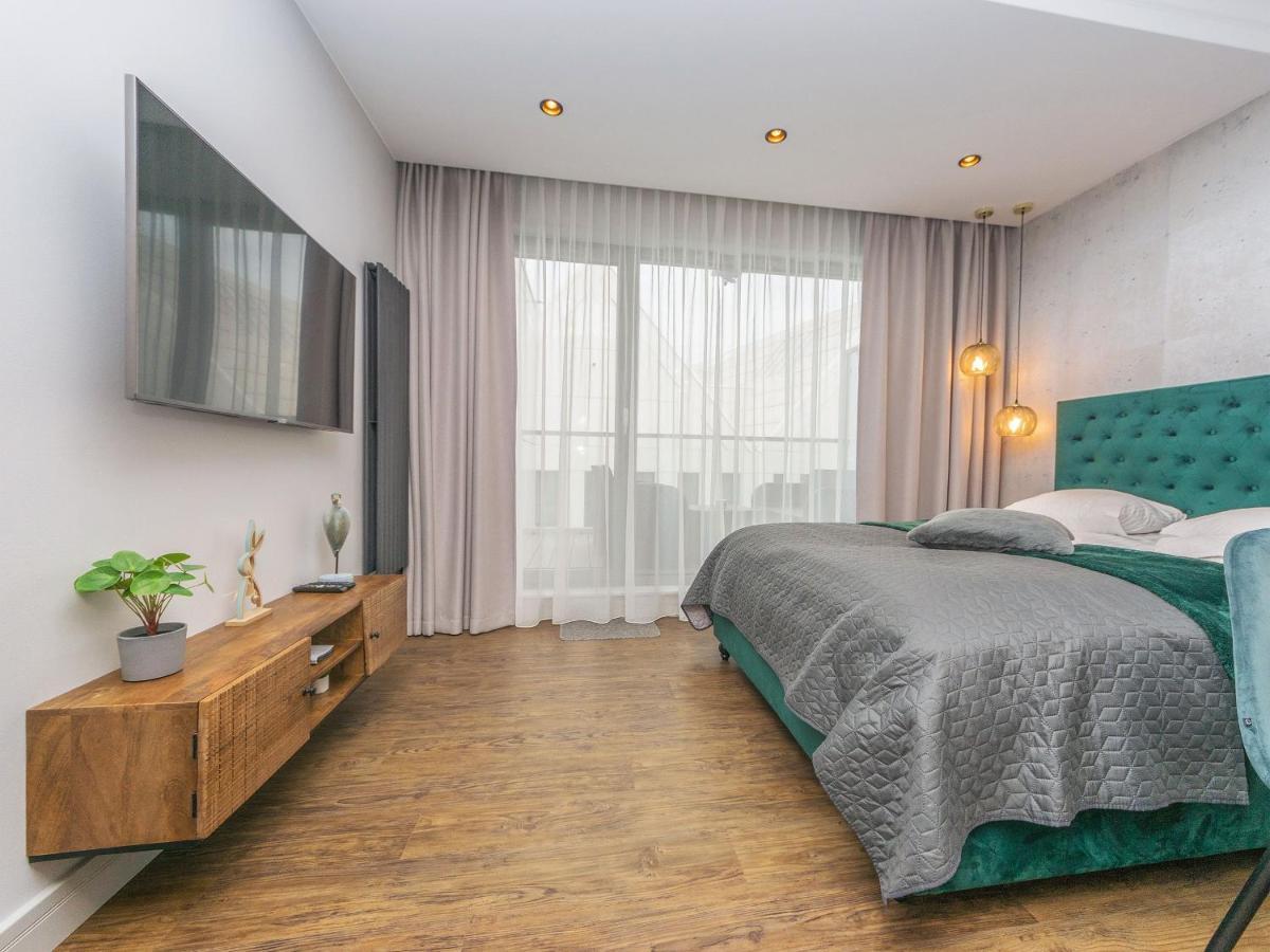 Flatbook - City Center Apartments Granaria With Parking Danzica Esterno foto